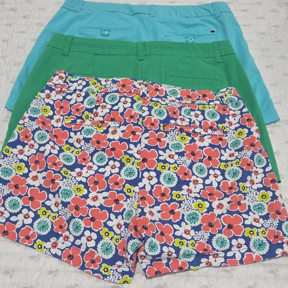 Brighten Up Your Spring/summer Wardrobe With 3 Pretty Size 10 Shorts Crown & Ivy - Picture 2 of 13